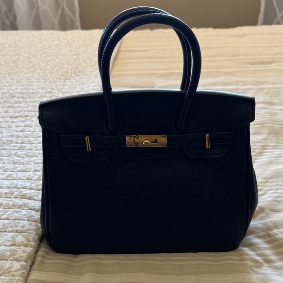 Laluva - Warkin Bags - Picture 2 of 4